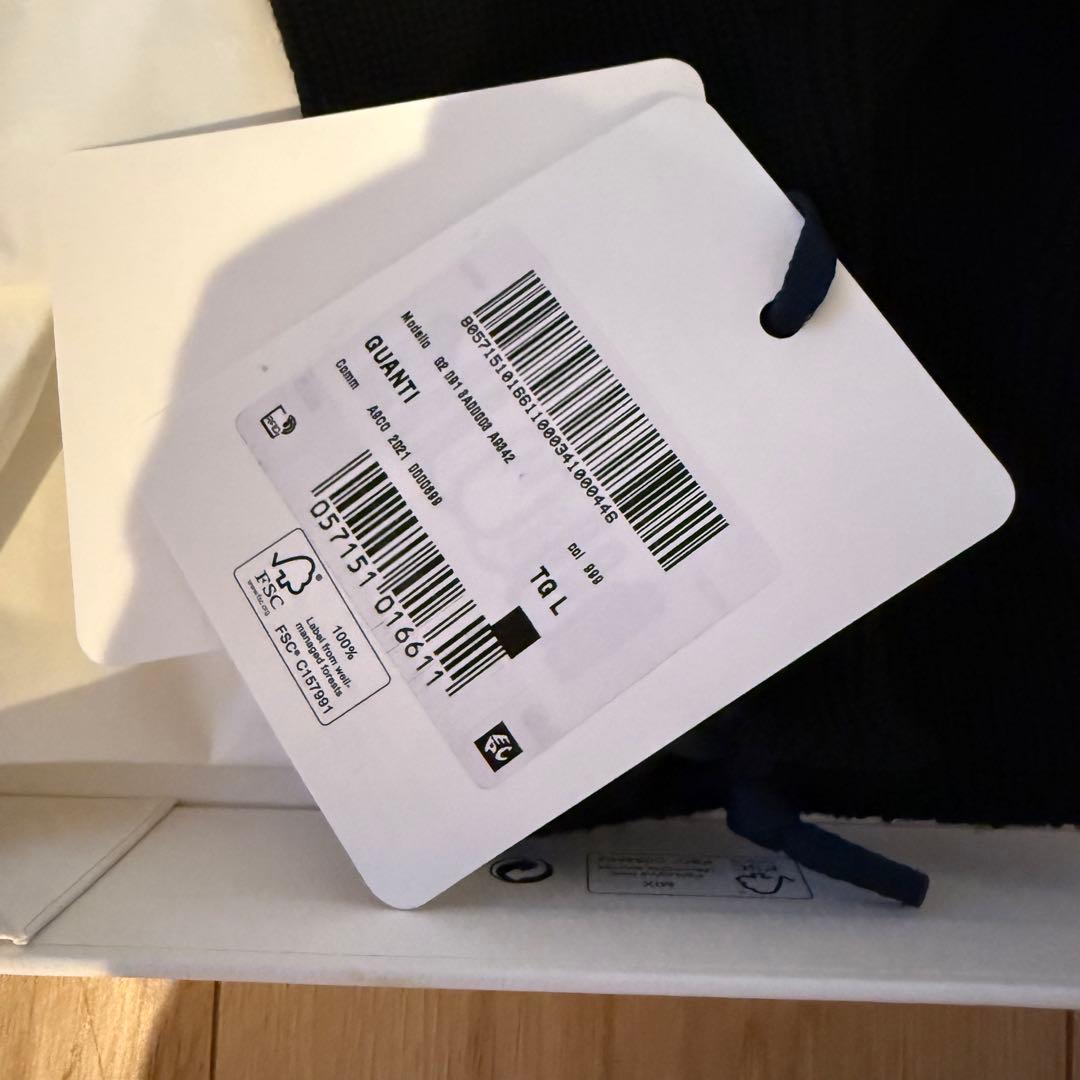 MONCLER 新品未使用ブラック ニット手袋 Lサイズ