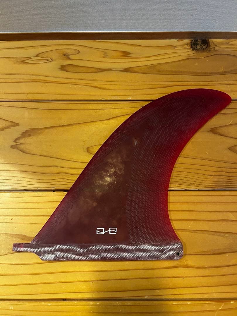 ガトヘロイ　gatoheroi シングルフィン　レッド