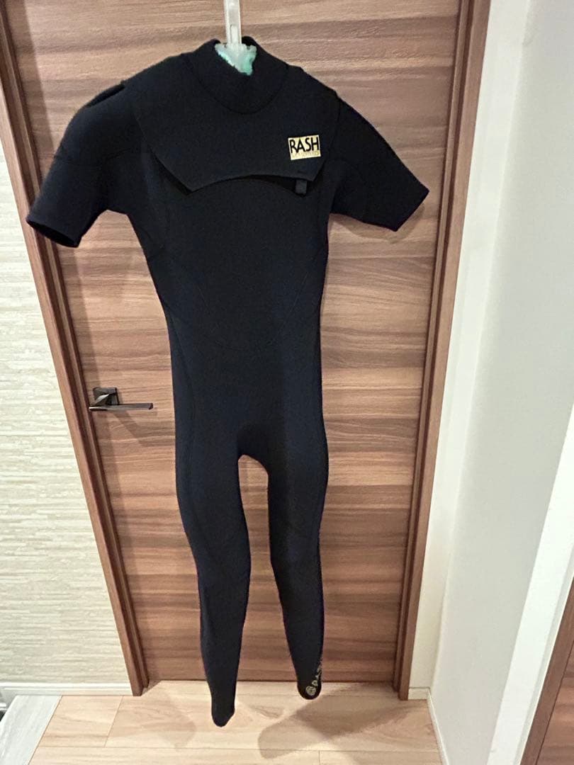 【即日発送可能！！】 RASH ウェットスーツ wet suitsシーガル　ML