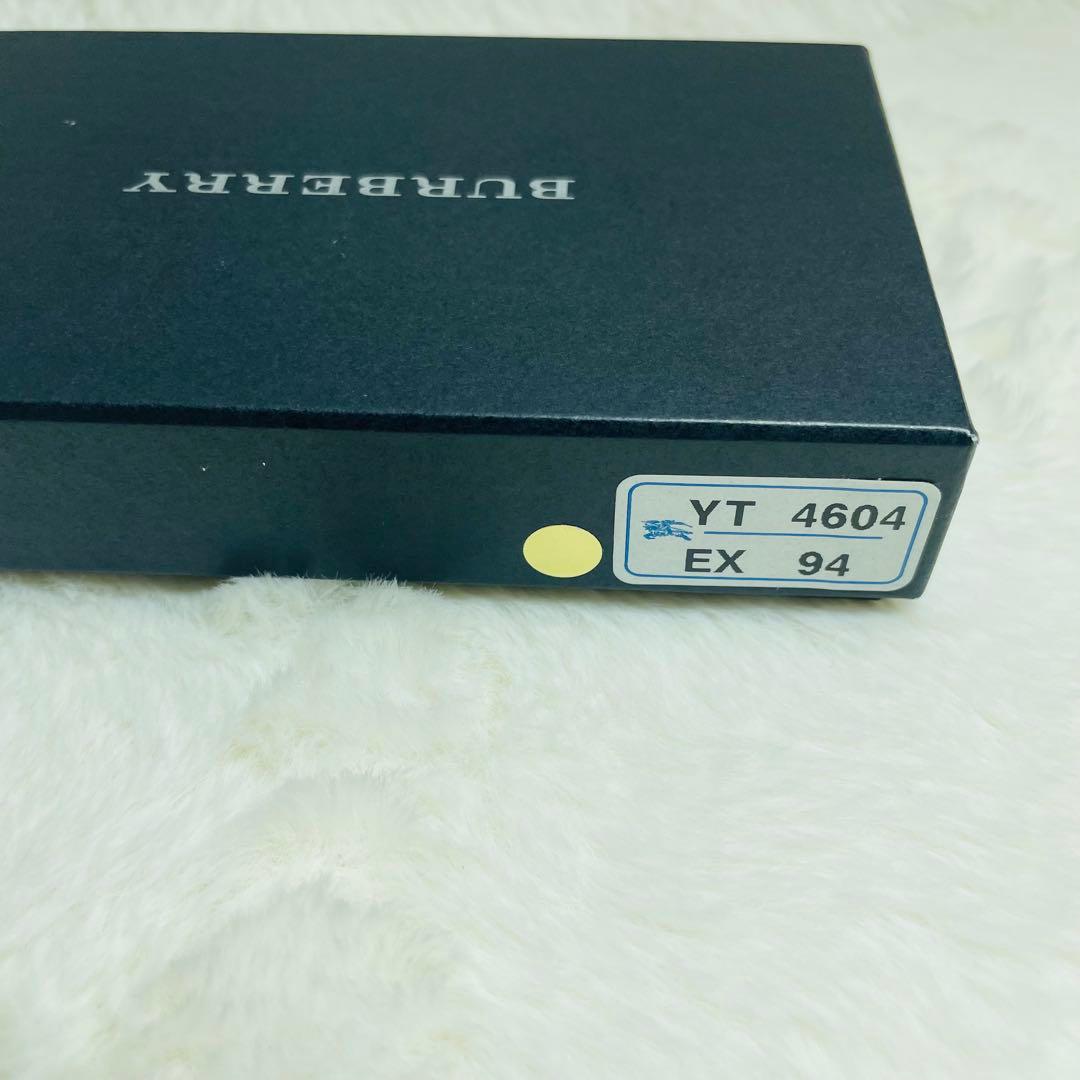 新品未使用希少BURBERRY レザー×モノトーン柄 5連 キーケース ブラウン