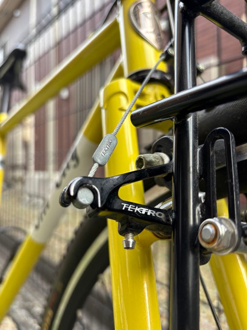 1/4まで値引き中　引取優遇　ALL CITY マッチョマン　グラベルロード