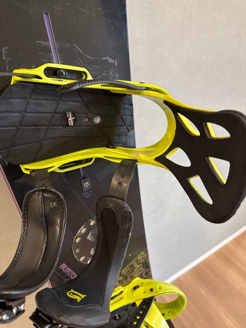 Burton Hero 152cmスノーボード バインディング付き
