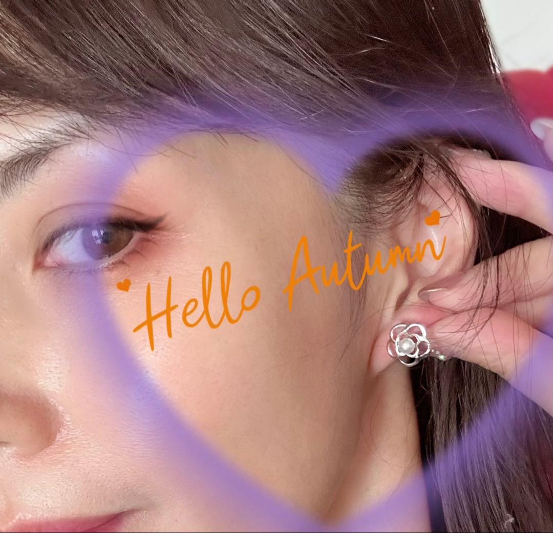 セール❣️18kホワイトゴールド本真珠のお花ピアス