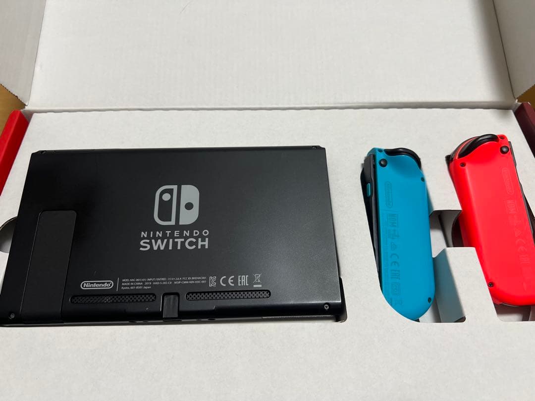 T*A様 Nintendo Switch 本体 赤/青 ジョイコン付き