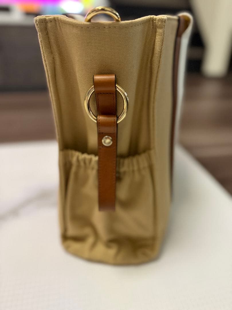 Lily【新品・未使用品】Chloé ベージュトートバッグ