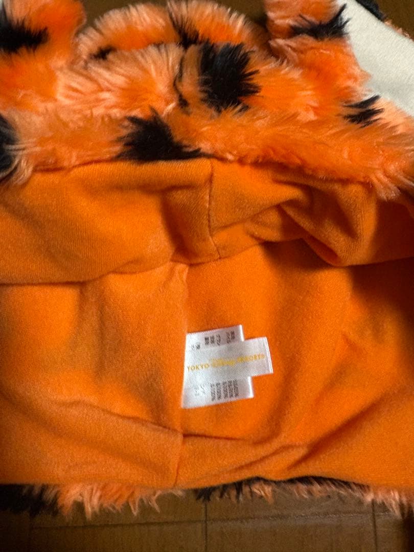 値下げしました！！マフラーキャップ ティガー