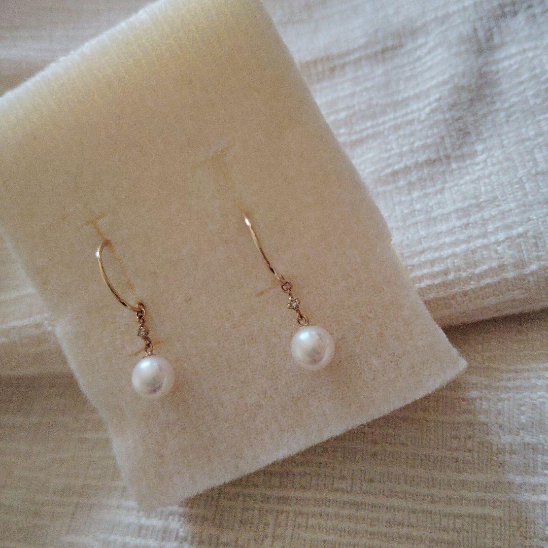 4℃　k18パールダイヤピアス　イエローゴールド　上品に華奢揺れパールピアス