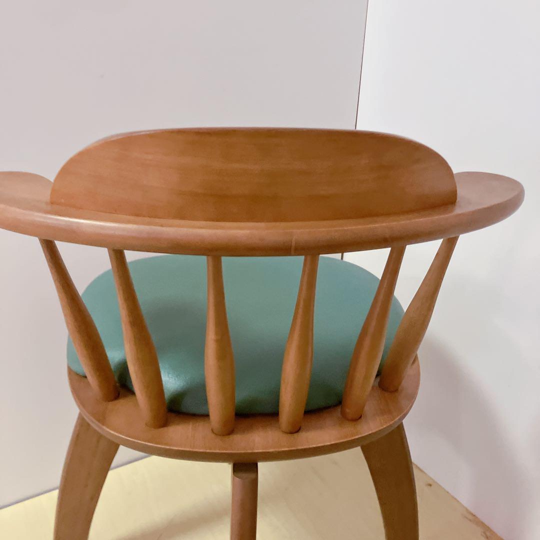 木製　回転チェア　2脚セット　ダイニングチェア　回転椅子　北欧　座面グリーン