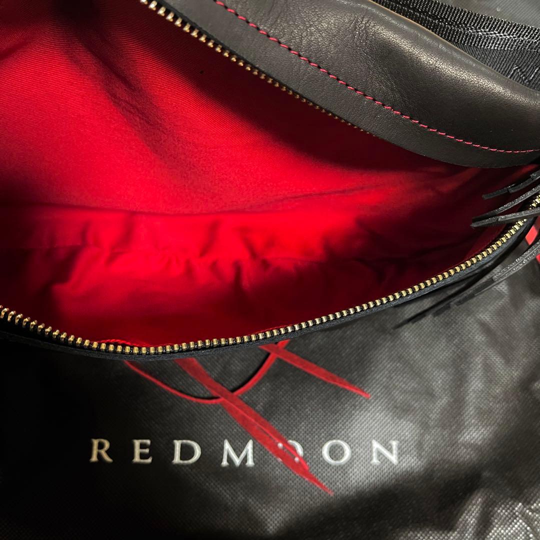 AK様—— 【マールボロ限定】REDMOON モカシンボディーバッグ