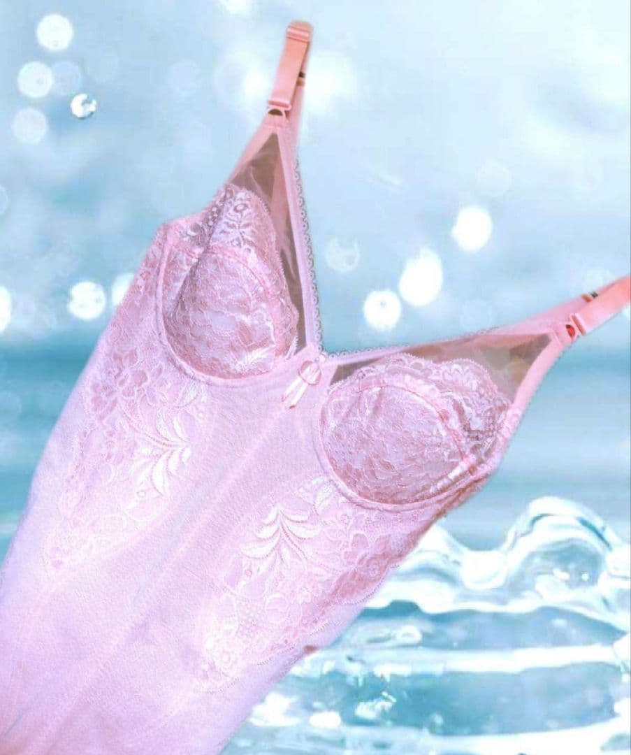 ダイアナボディースーツ新品未使用ピンク♥️A80L きるだけダイエット♥️