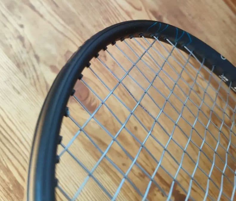 ダイアデム　DIADEM NOVA ノヴァV3 G2テニスラケット