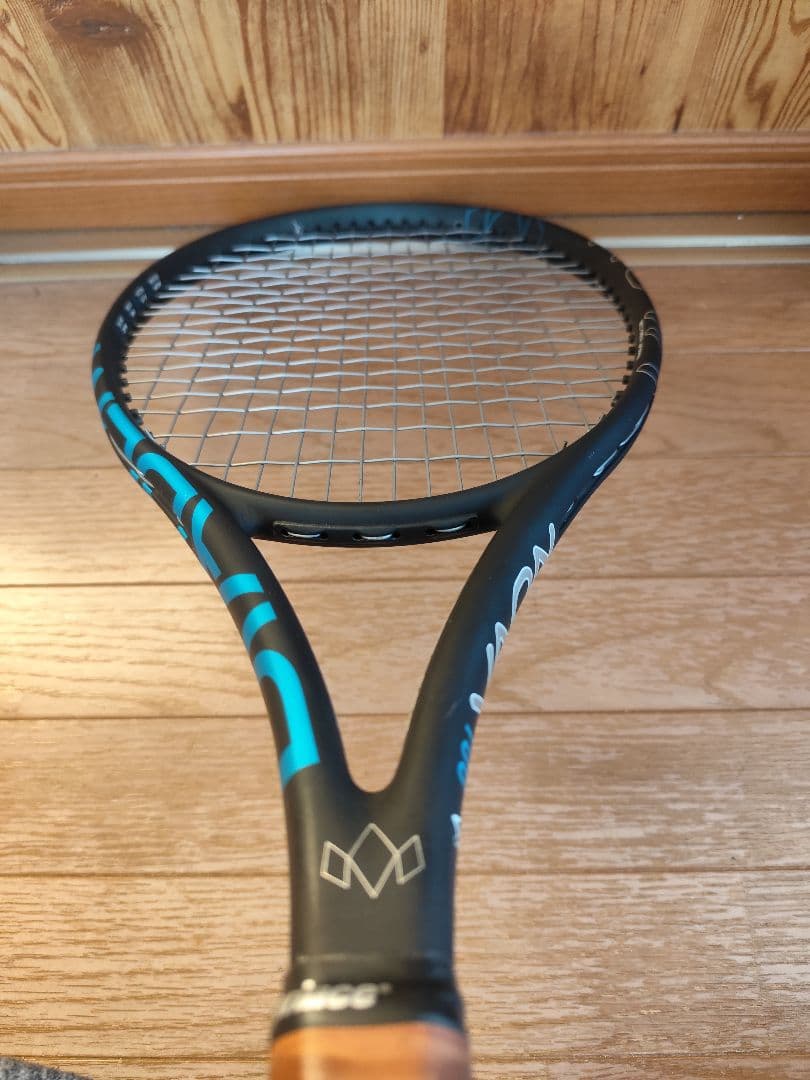 ダイアデム　DIADEM NOVA ノヴァV3 G2テニスラケット