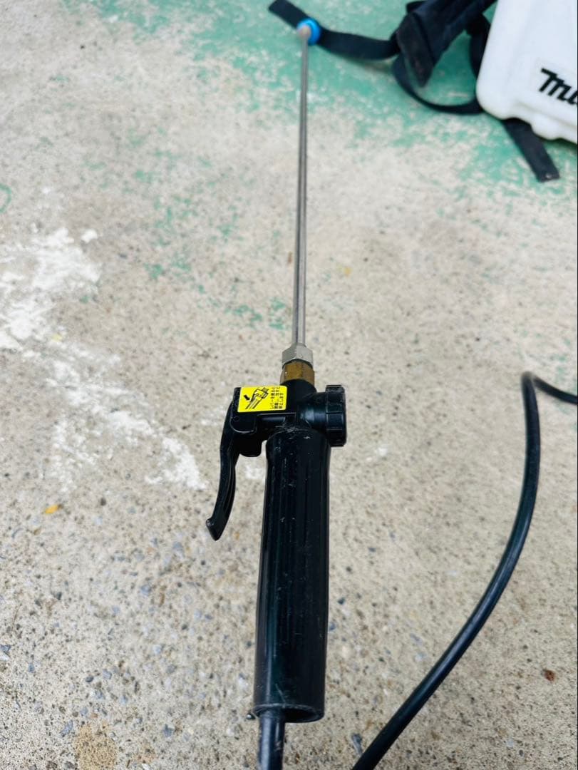 【動作OK】マキタ　充電式噴霧器　MUS103D　タンク10L　14.4V　本体