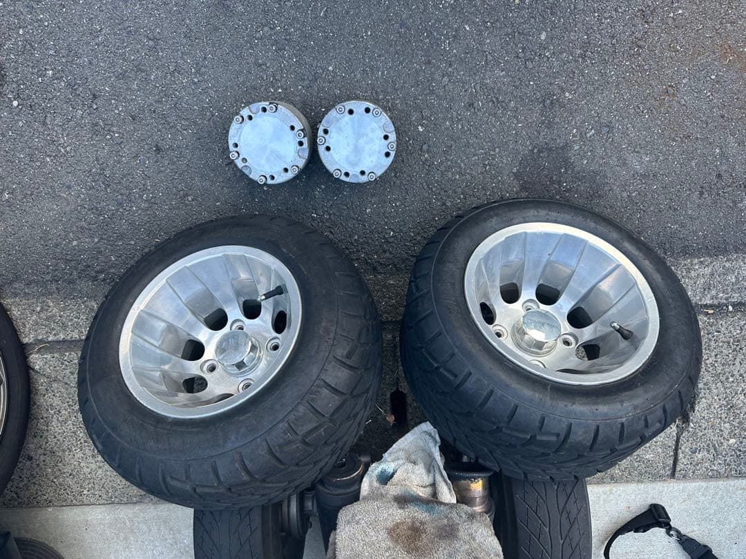 ta02 ジャイロキャノピー　タイヤホイール、ハブセット