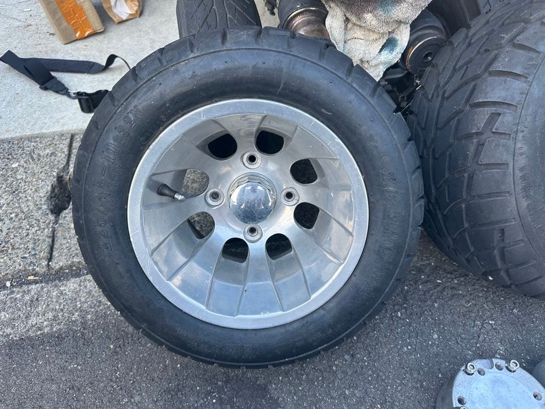 ta02 ジャイロキャノピー　タイヤホイール、ハブセット