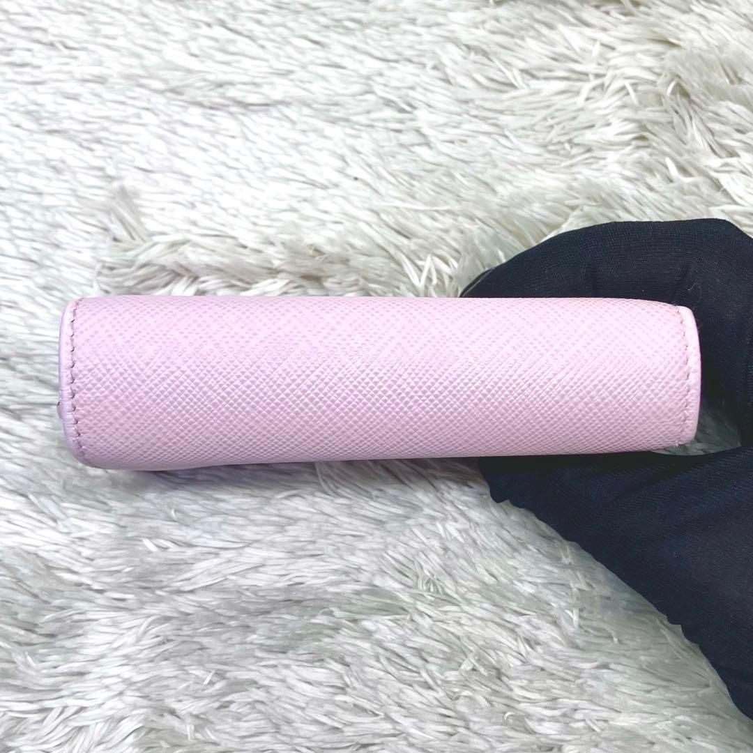 現行極美品✨ PRADA RFID内蔵 二つ折り財布 サフィアーノ 三角ロゴ