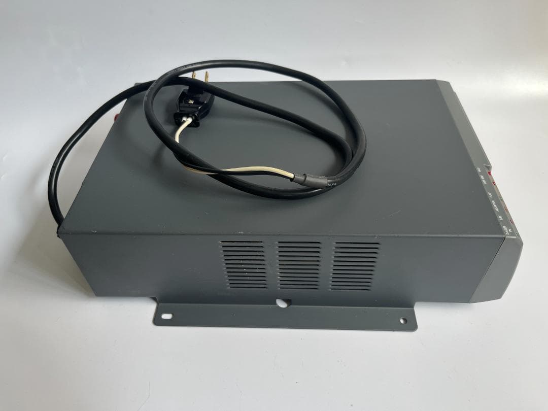 動作確認済み 未来舎 Power tite バッテリー充電器 CH-2430GH