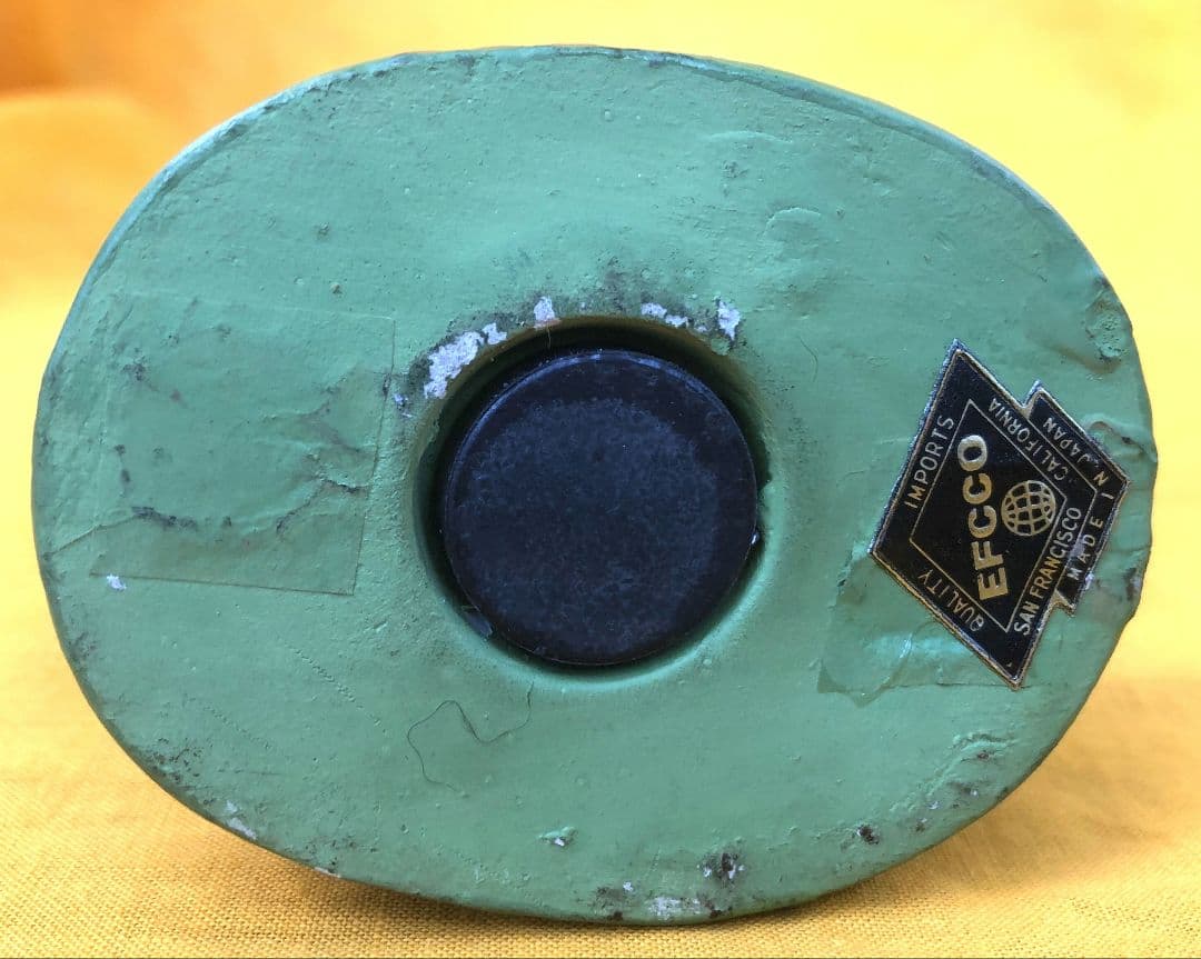 ハワイアンウクレレを持つ女性像　置物