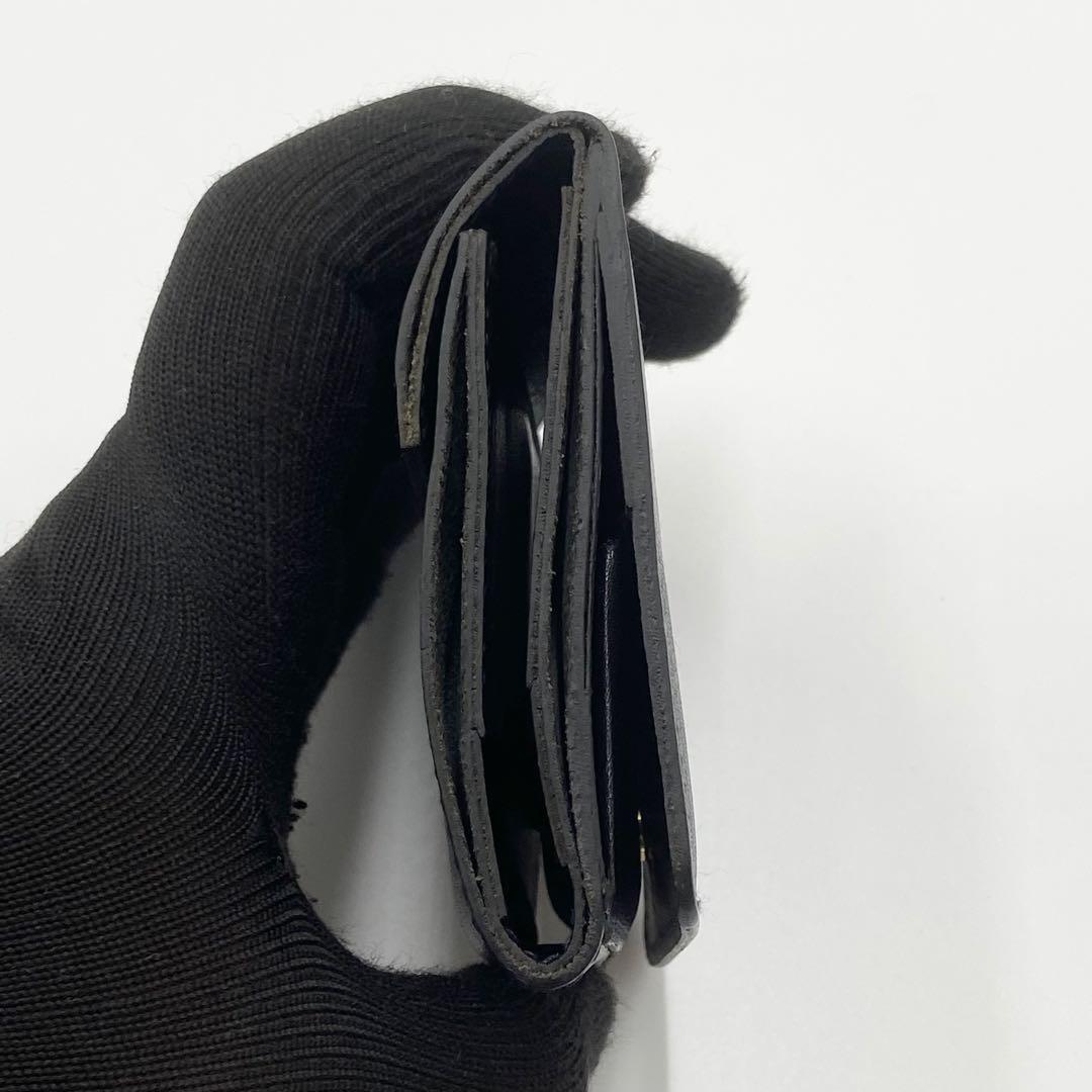 未使用　イルビゾンテ　折り財布　ロゴ刻印　フラップ　レザー　ブラック