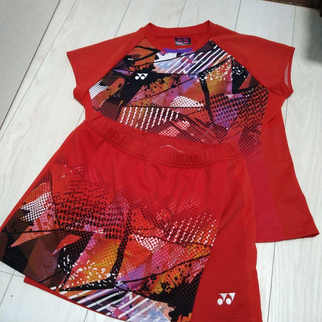 ヨネックスユニフォーム上下セット（Oサイズ）