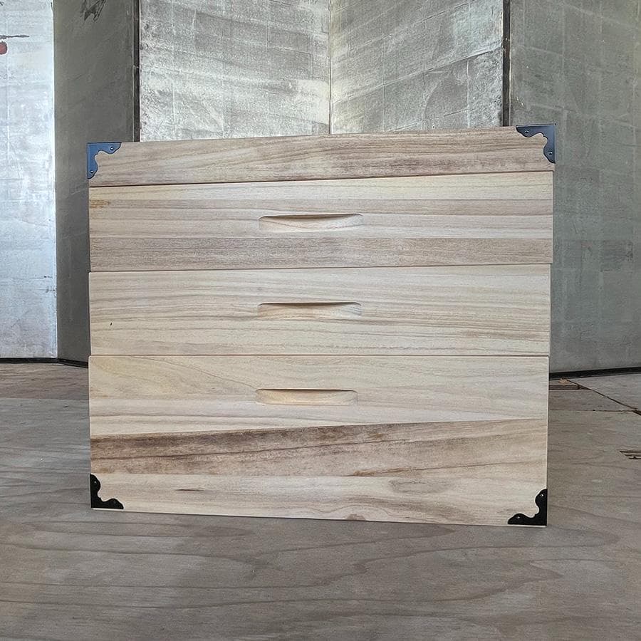 送料込みに変更！新品未使用 桐衣装箱 三段 着物箪笥 浅浅深 衣装ケース