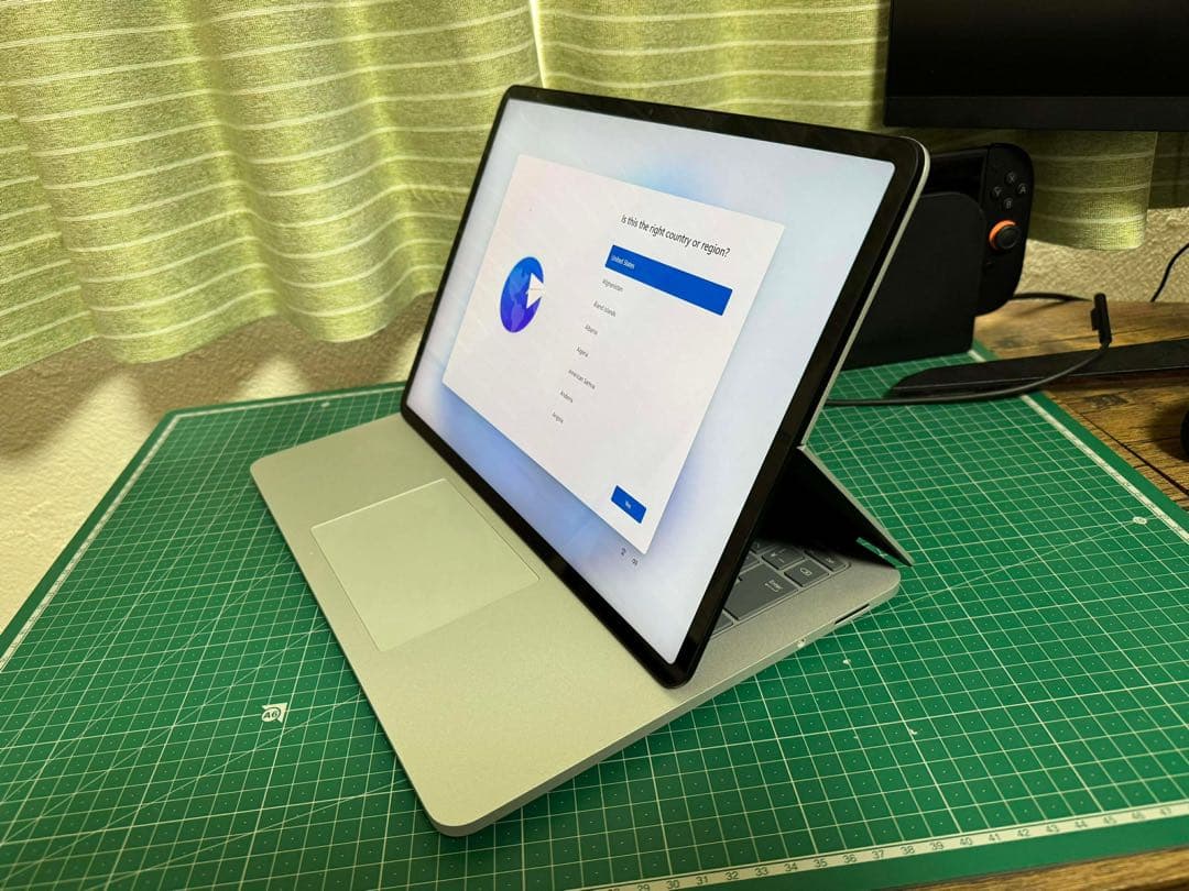 Microsoft Surface Laptop Studio 付属品付き