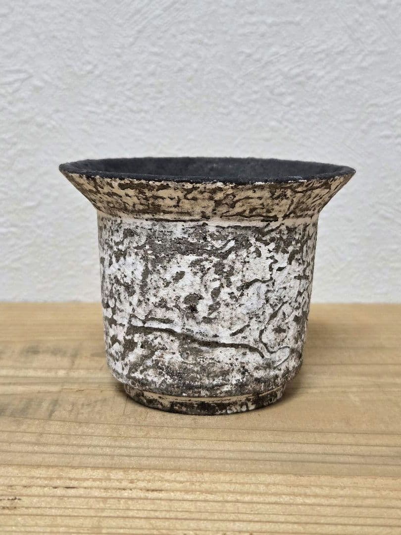 レア　invisible ink Basic Pot Grunge　未使用 鉢