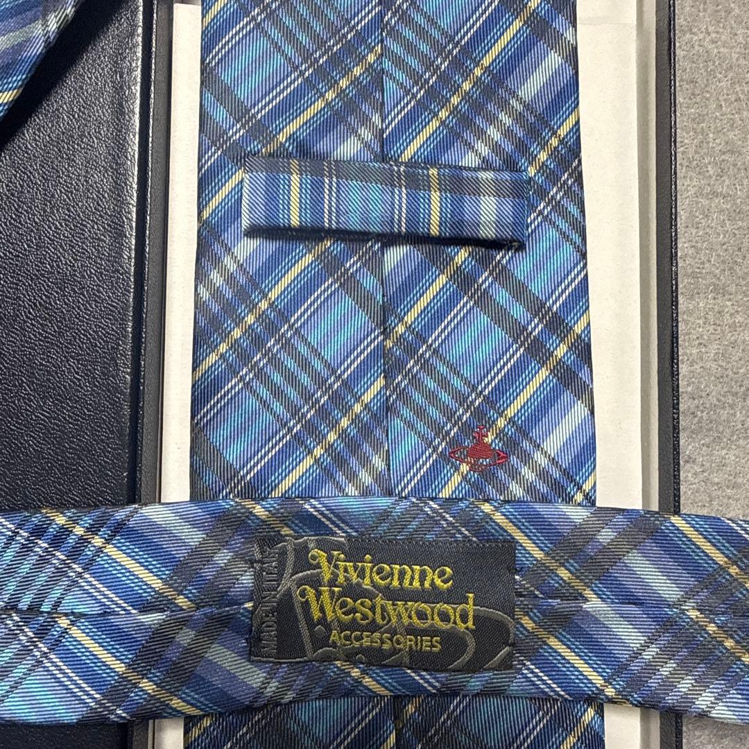 美品　ヴィヴィアンウエストウッド　ネクタイ　青紺　オーブ柄　チェック