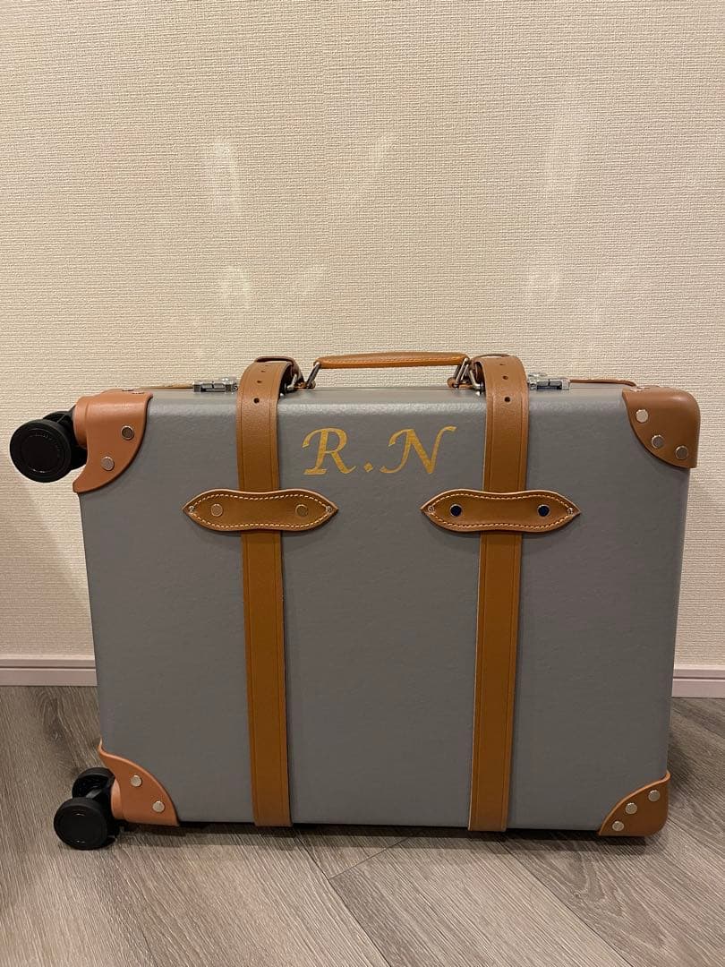 美品　GLOBE TROTTER センテナリーキャリーオンサイズ