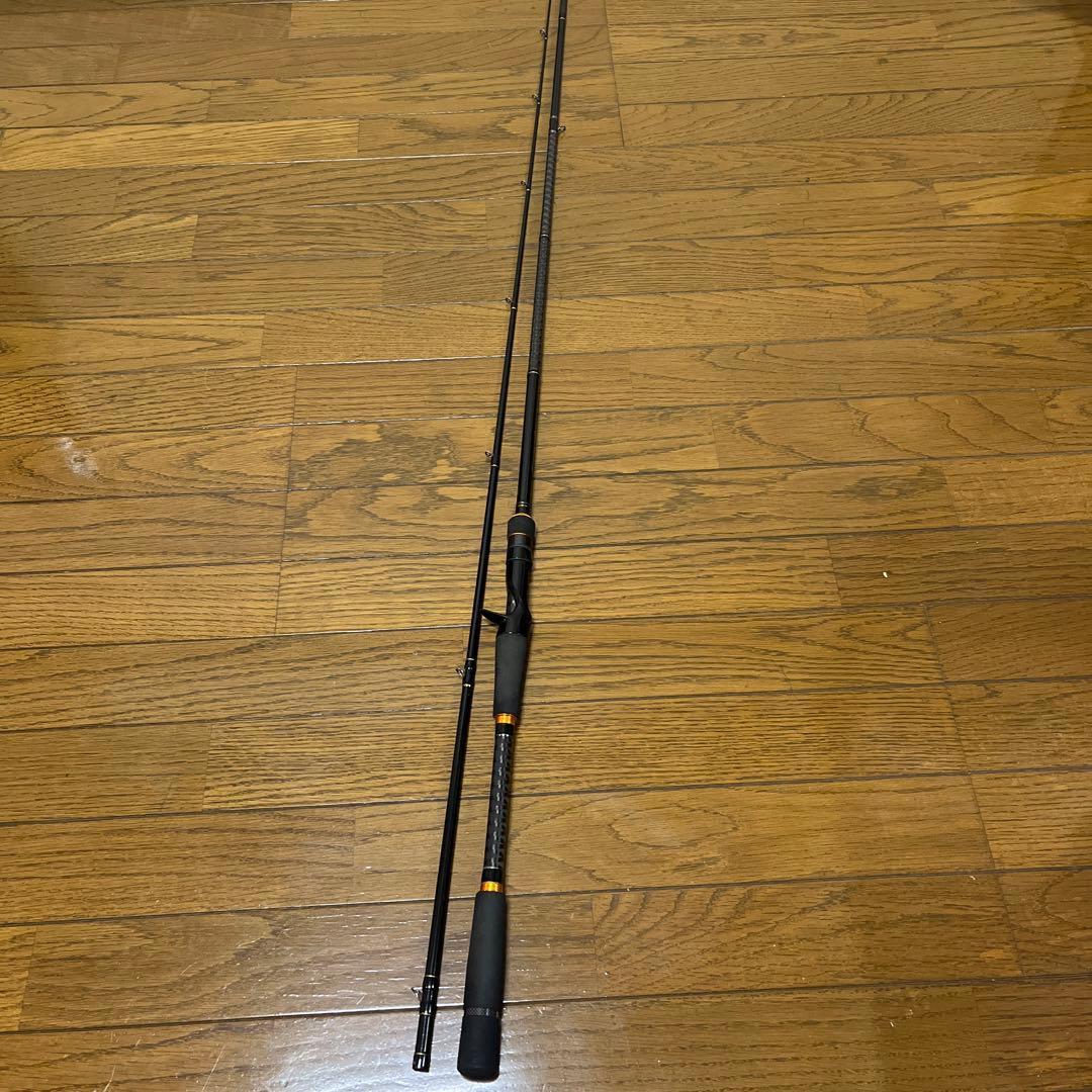 トリプルクロス　822H