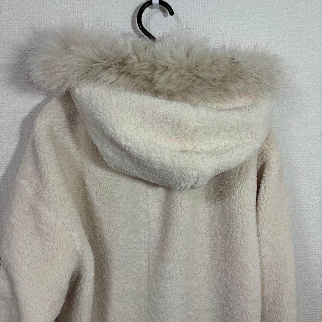 LASUD ファーボアコートアイボリー　未使用品　サイズ9号　定価34000円