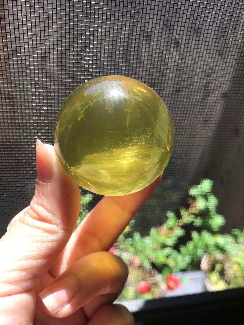 ☘️S①❤︎虹入り❤︎シトリンクォーツ丸玉　天然石　パワーストーン