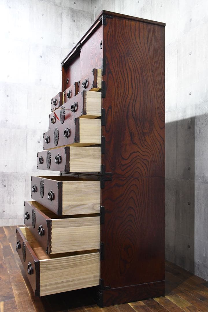 CFC7 長谷川和夫作 伝統工芸 岩谷堂箪笥 8段 整理タンス チェスト 鍵付き