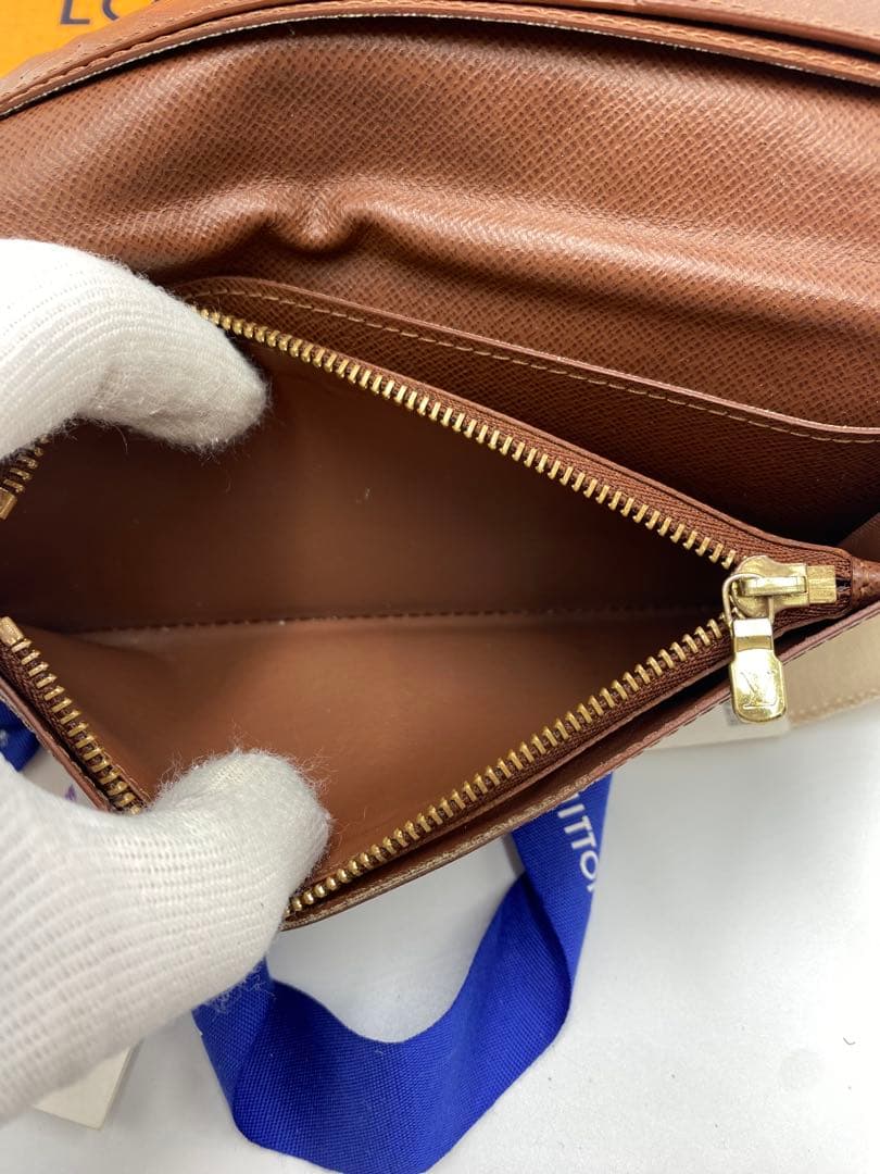 美品 ルイヴィトン モノグラム 長財布 ポルトフォイユ ブラザ 新型