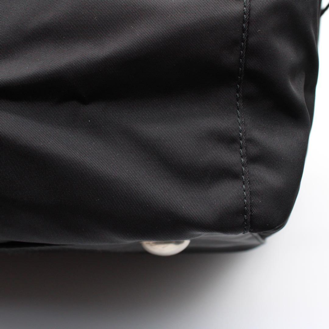 【美品】PRADA 三角ロゴプレート ボストンバッグ ナイロン レザー 黒色