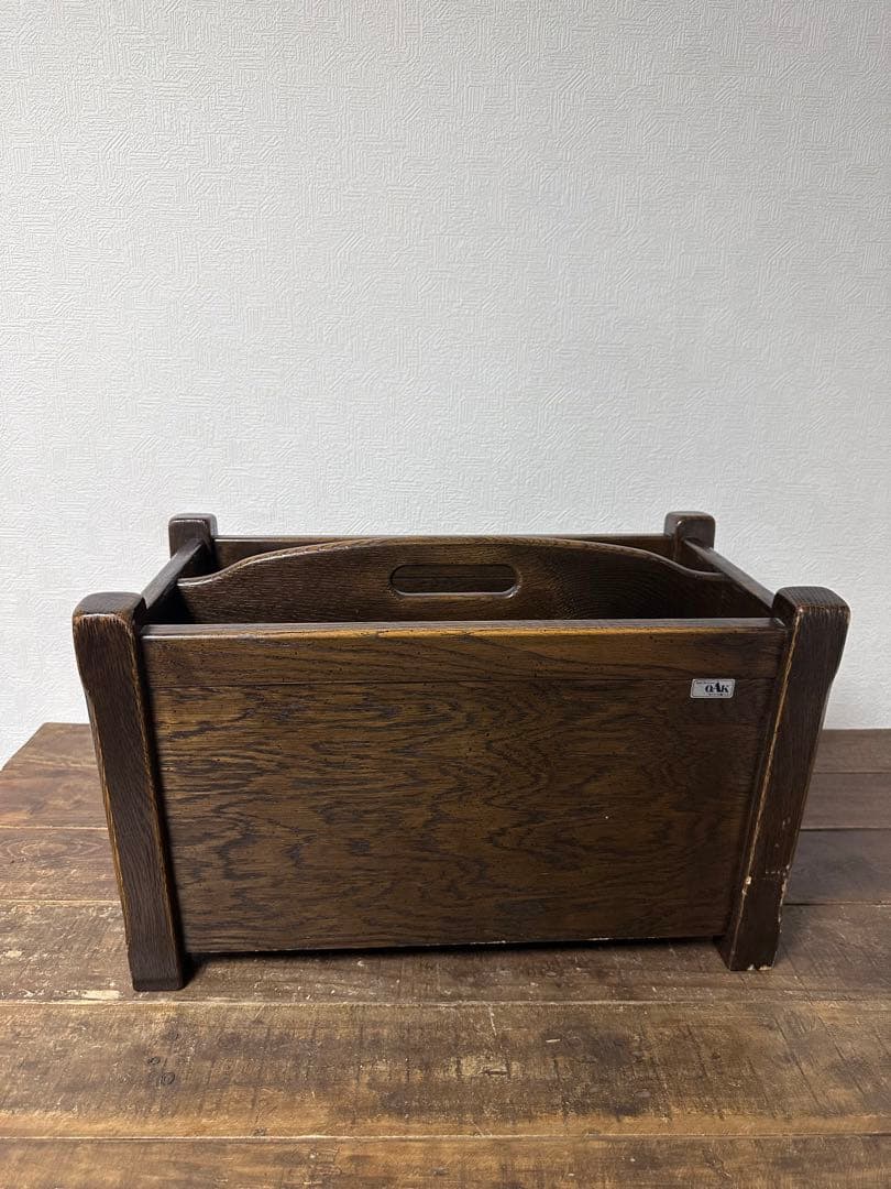 近藤工芸 / OAK Solid furniture 北海道旭川 マガジンラック