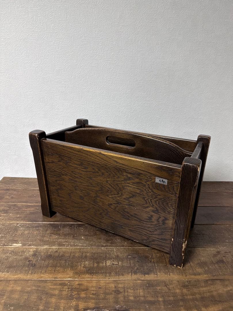 近藤工芸 / OAK Solid furniture 北海道旭川 マガジンラック