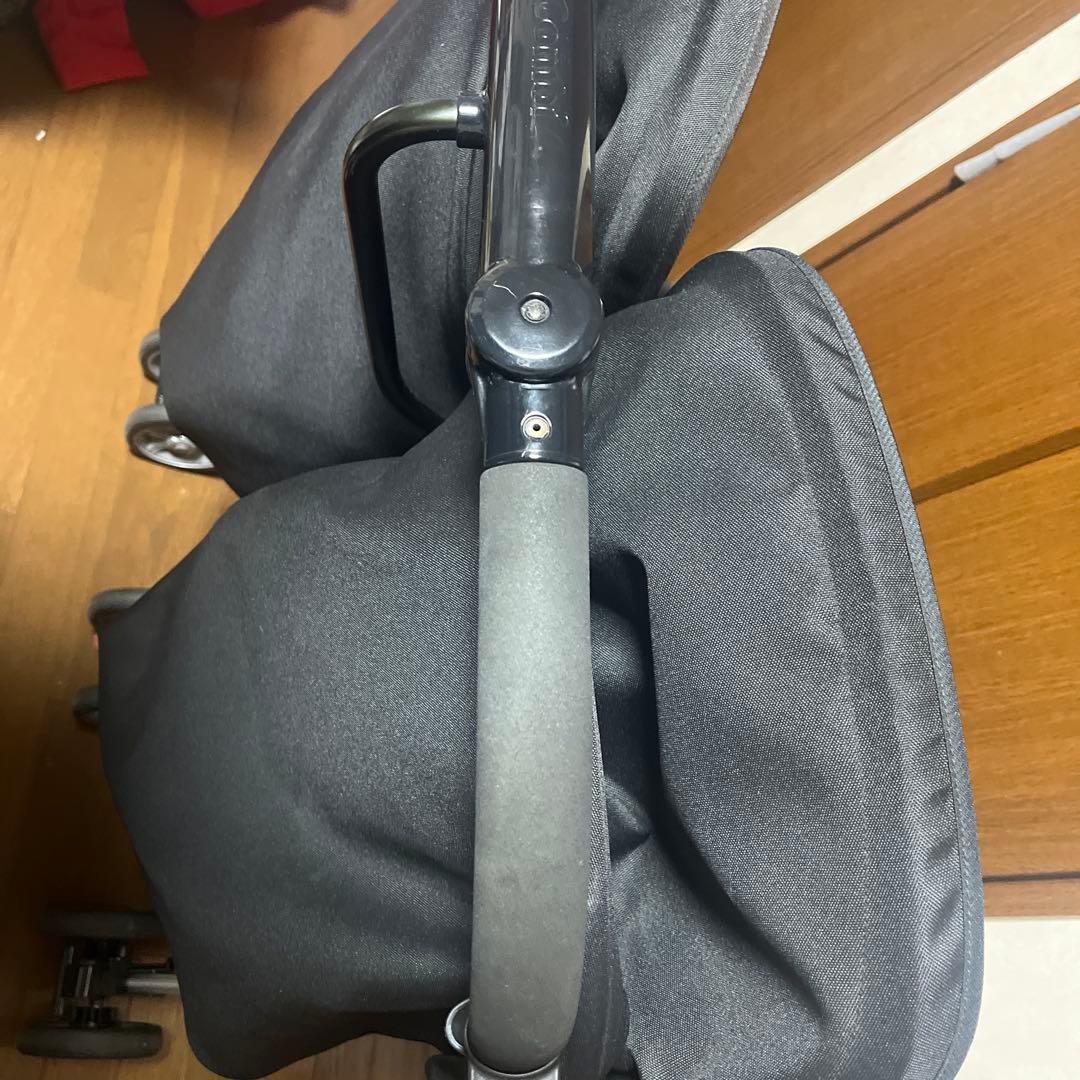 コンビ　combiツインスピン　twin spin双子　兄弟　姉妹