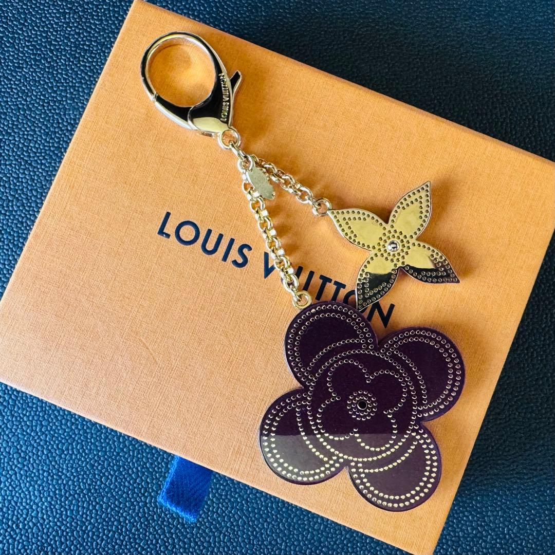 LOUIS VUITTON ステップリー モノグラムフラワー キーホルダー極美