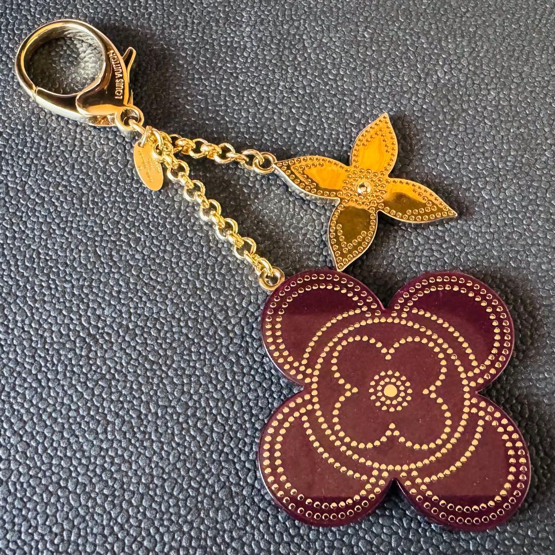 LOUIS VUITTON ステップリー モノグラムフラワー キーホルダー極美