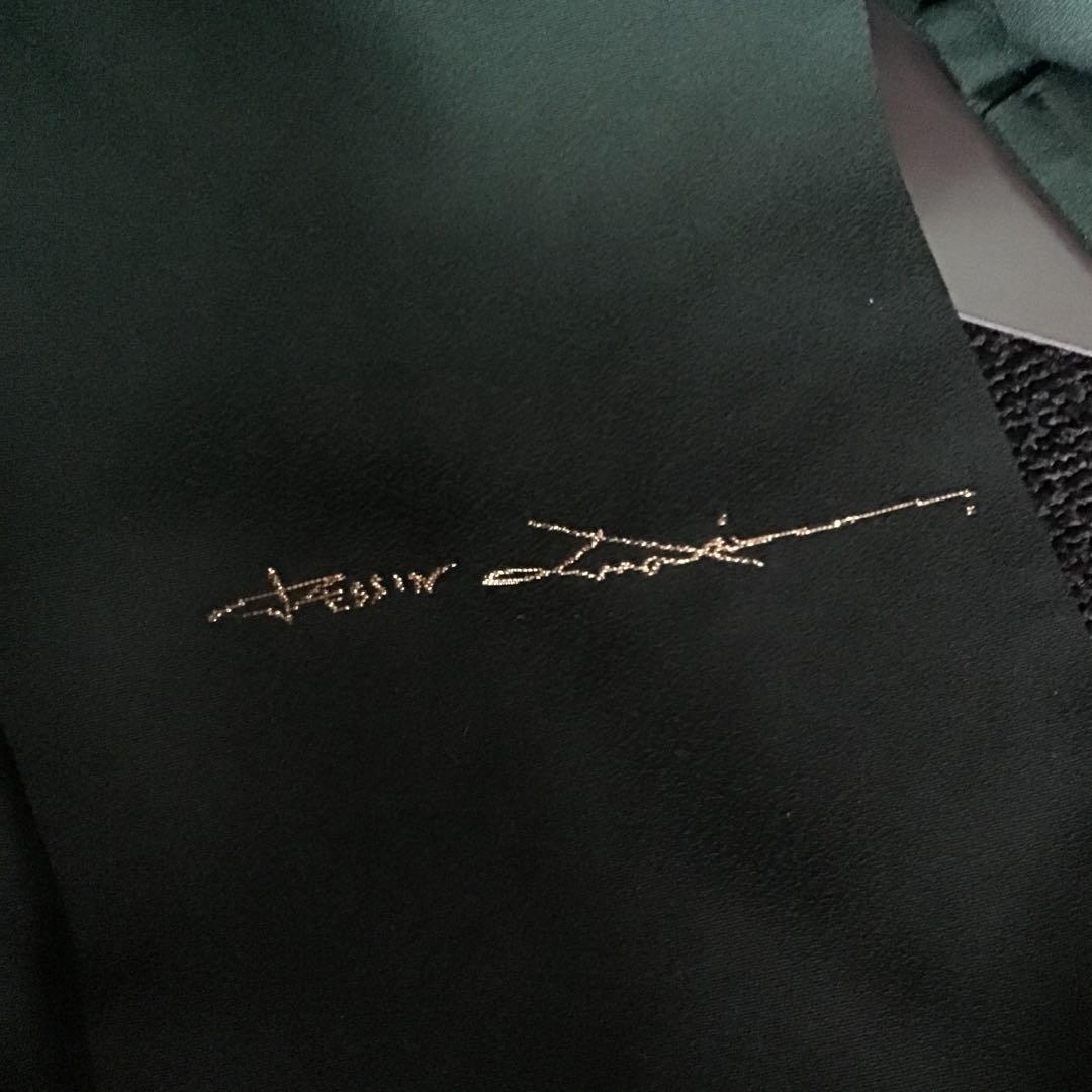 振袖フルセット　深緑　黒　金彩　作家者　躾糸付き　正絹　振袖6点セット