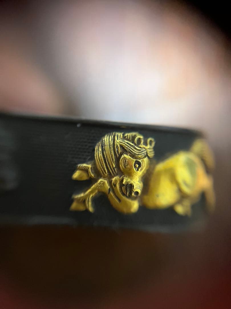 最終値下げ 金象嵌 縁頭 駿馬 刀装具 (刀剣 鐔 鍔 )