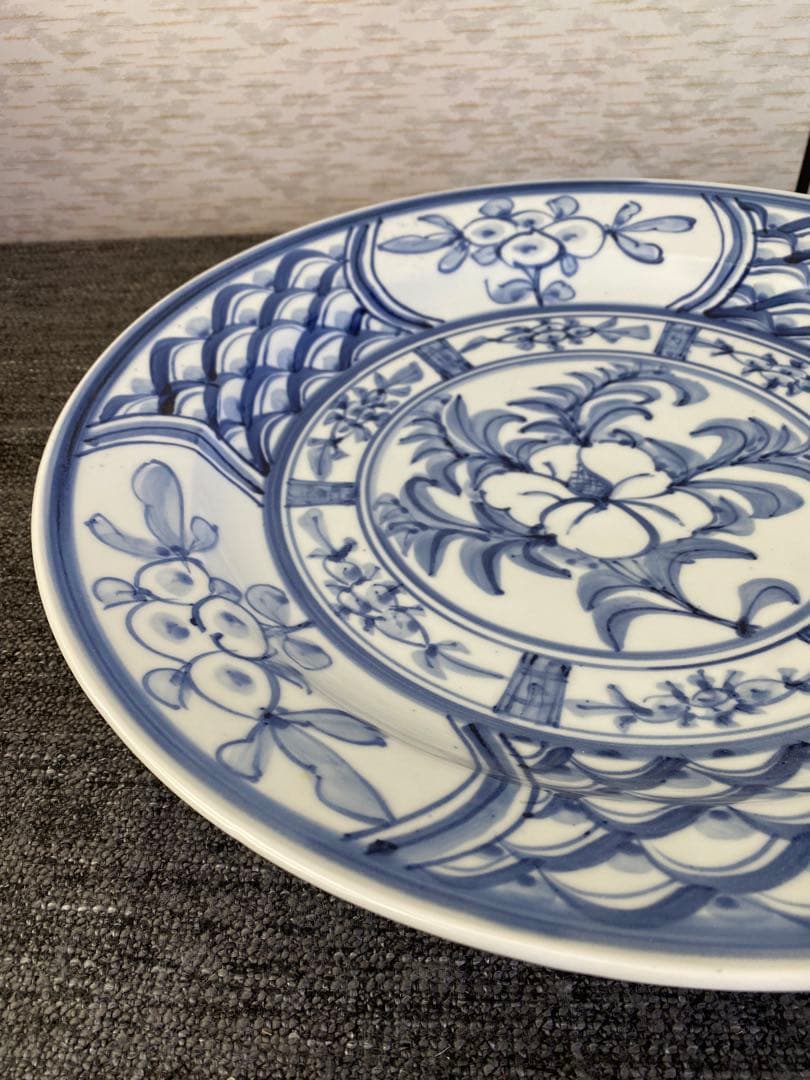 砥部焼　梅山窯　飾り皿　大皿　染付