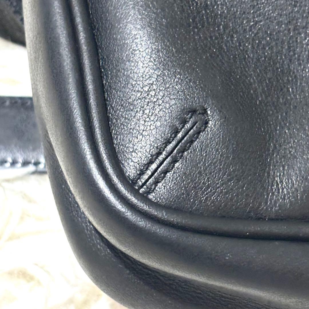 美品　COACH　ボディバッグ　ショルダーバッグ　ボディバッグ　レザー　ブラック