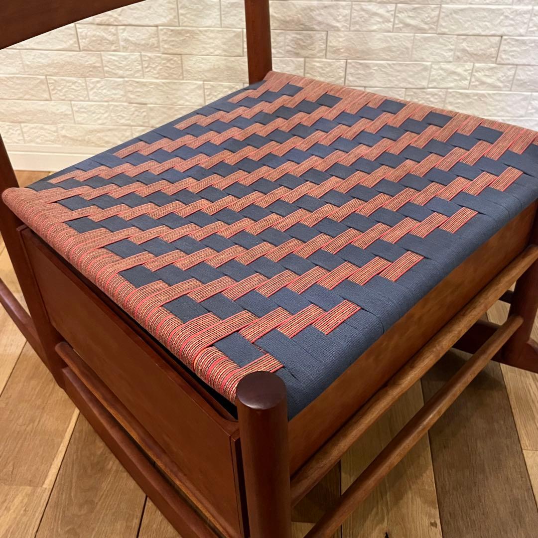 【ヴィンテージ】シェイカーデザイン　木製ロッキングチェア 引き出し付き