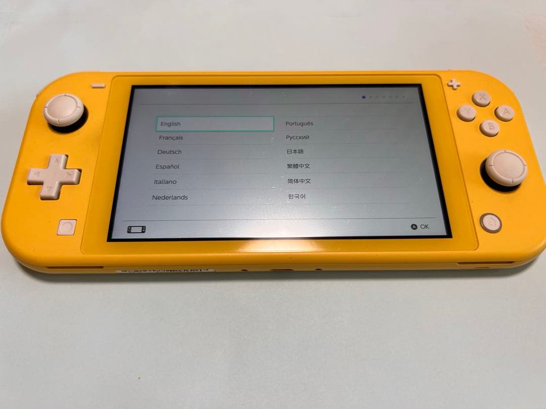 Switch Lite 任天堂 スイッチ ライト 本体 イエロー
