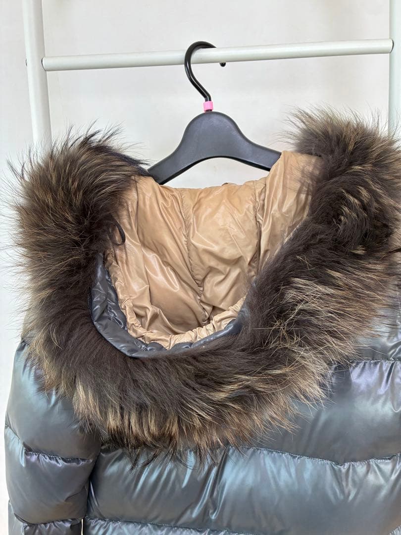 美品　DUVETICA/デュベティカ　グレー ファー付き ロングダウンジャケット