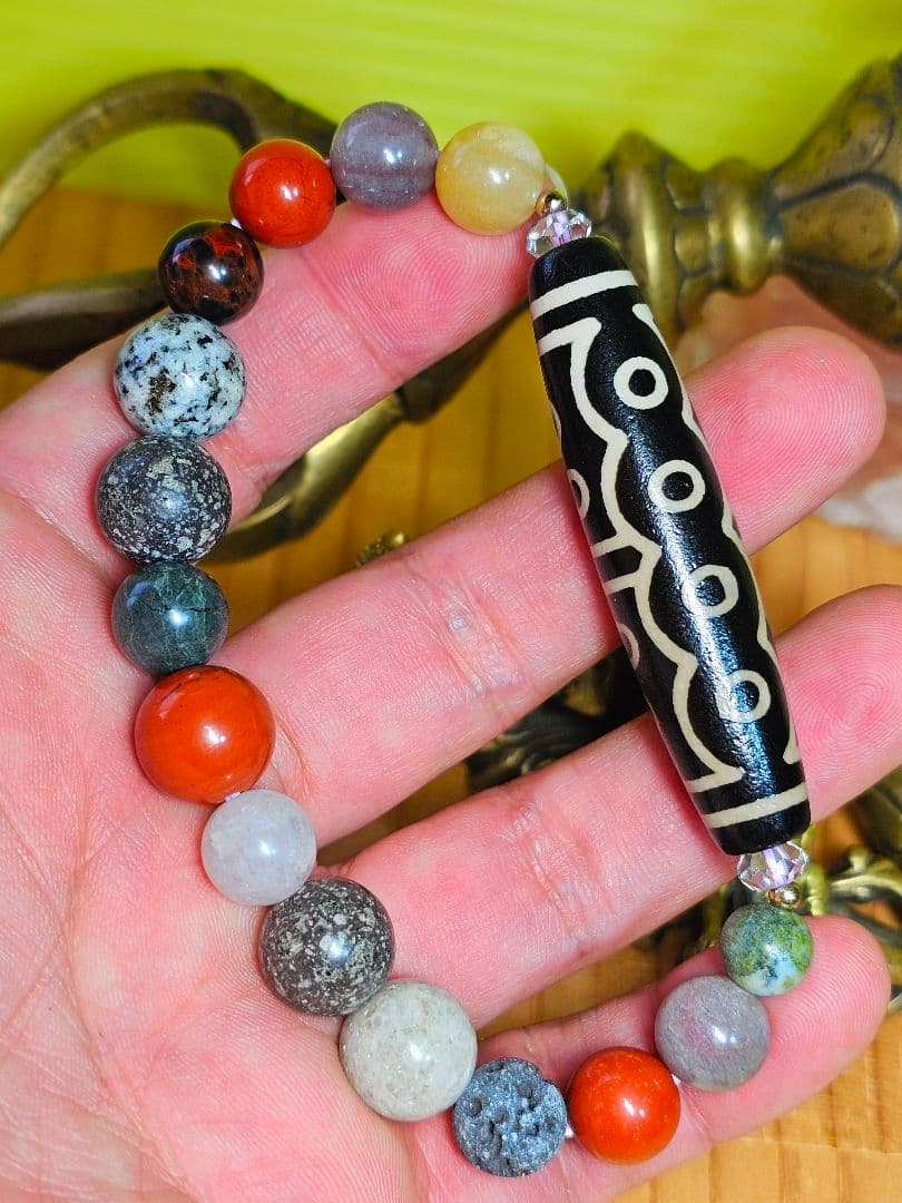 奇跡の十五眼天珠と日本銘石たちのブレス