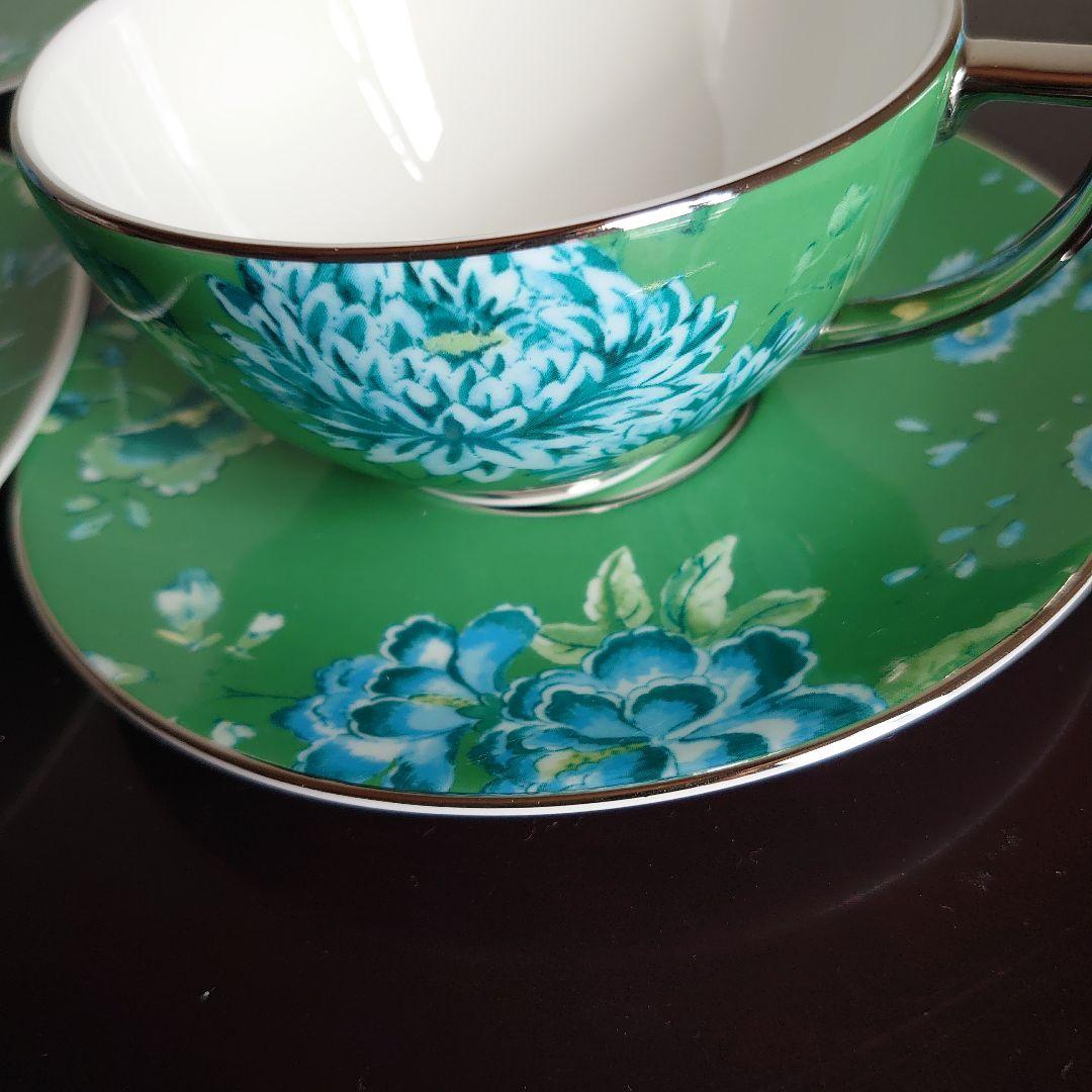 ウェッジウッド緑色 花柄 陶磁器 食器セット