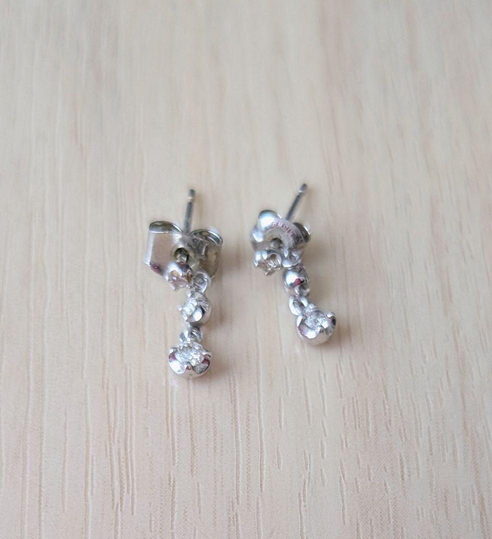 4℃　３連ダイヤピアス